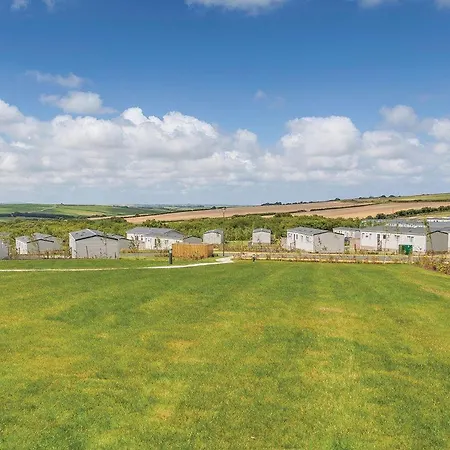 Piran Meadows New Quay