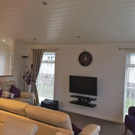 Piran Meadows Resort New Quay
